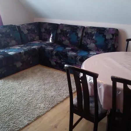 Barbara Apartman דירה *